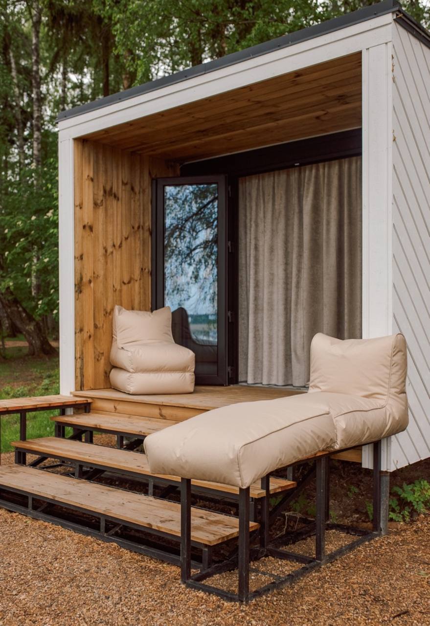 Отделка стен в отеле глэмпинге панелями из гипсокартона и стекломагния