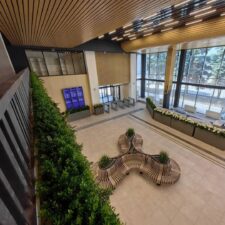 Стеновые панели СМЛ в интерьерах автовокзала